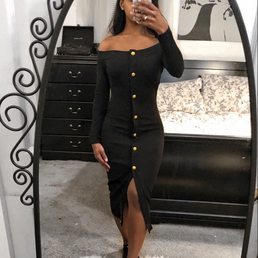 Black strapless Buttoned Down Midi Dress